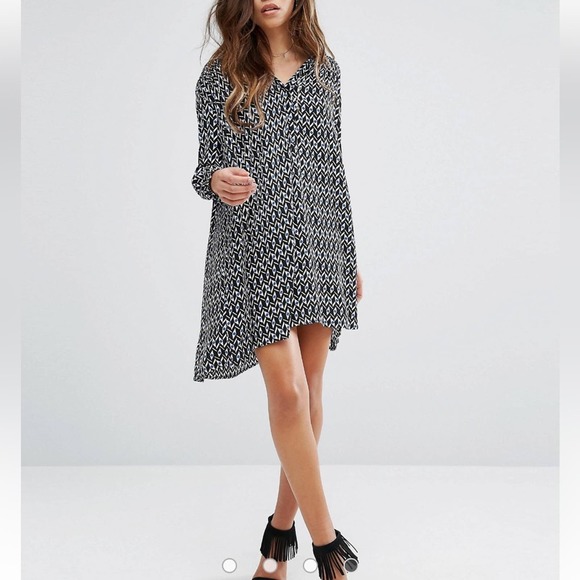 ba&sh Black and White Patterned Dress - Picture 1 of 12